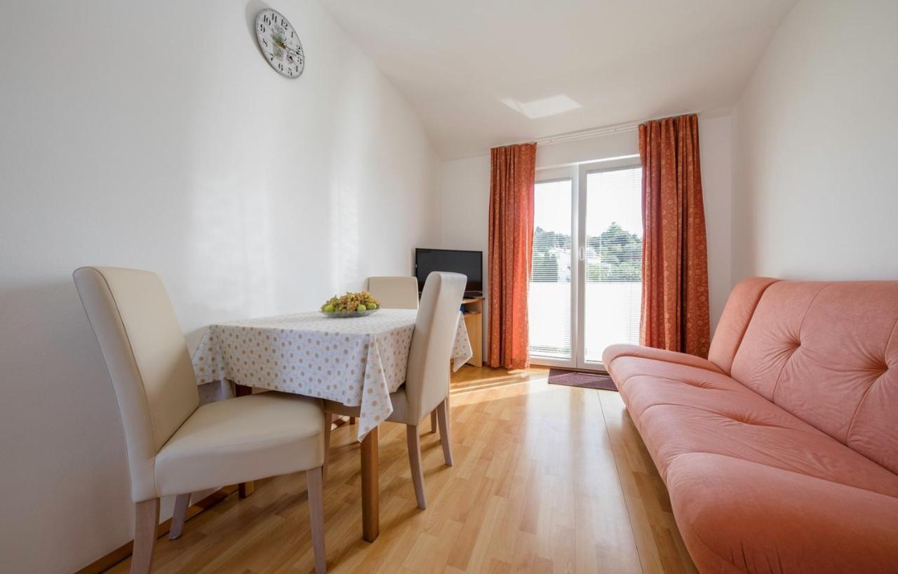 Apartments Stanicic Kampor المظهر الخارجي الصورة