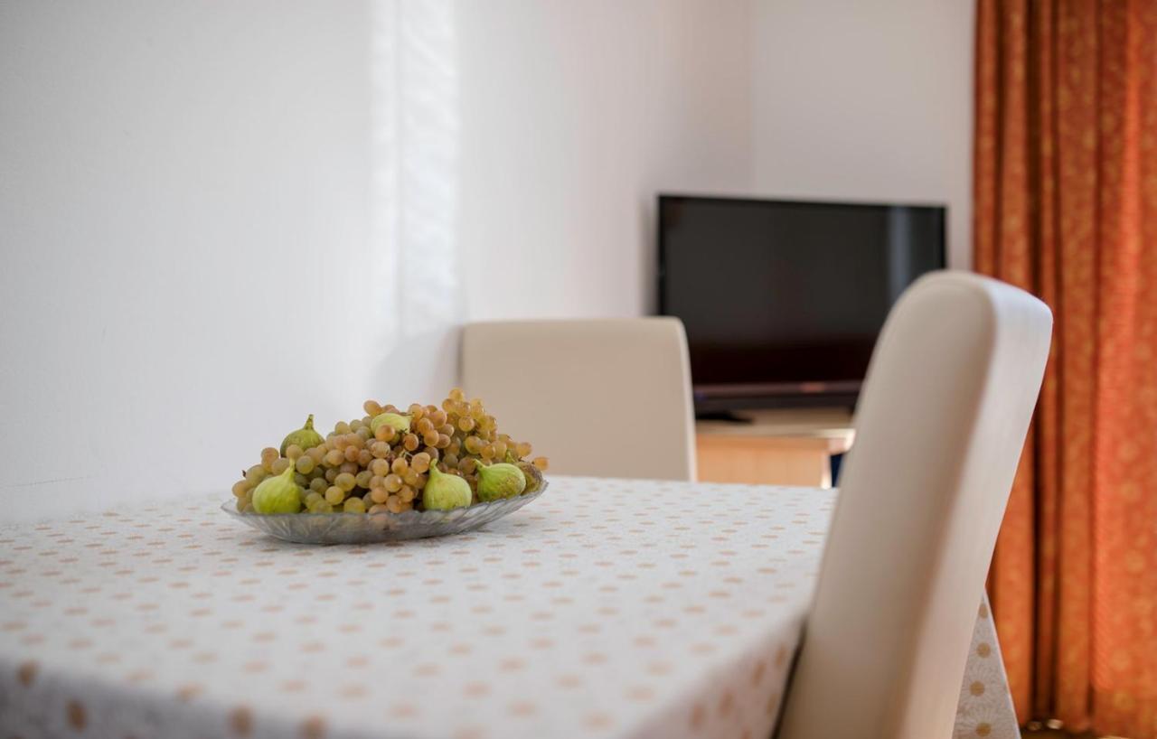 Apartments Stanicic Kampor المظهر الخارجي الصورة