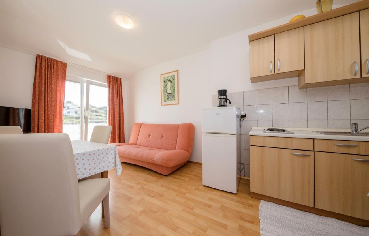Apartments Stanicic Kampor المظهر الخارجي الصورة